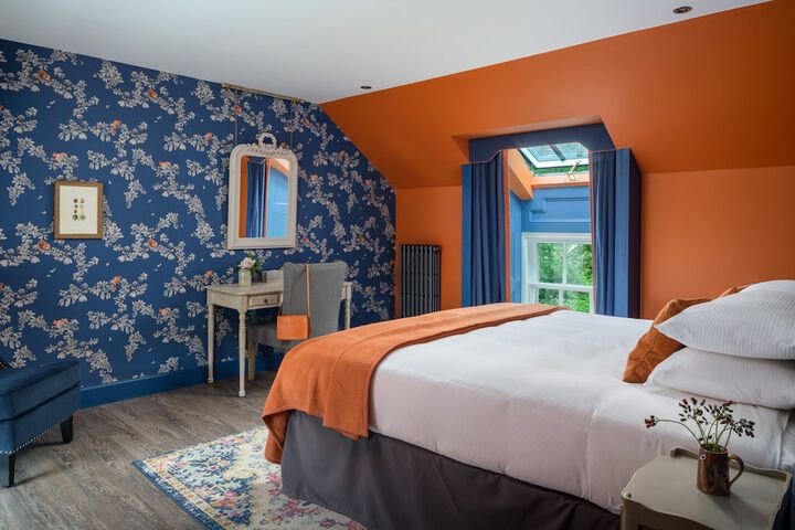 Room 25 of 140