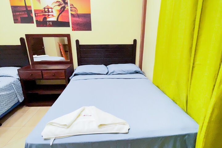 Room 6 of 36