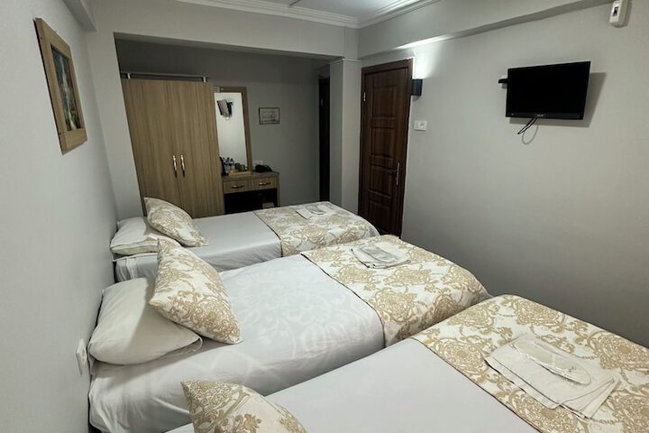 Room 6 of 41