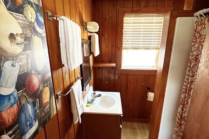 Room 84 of 123