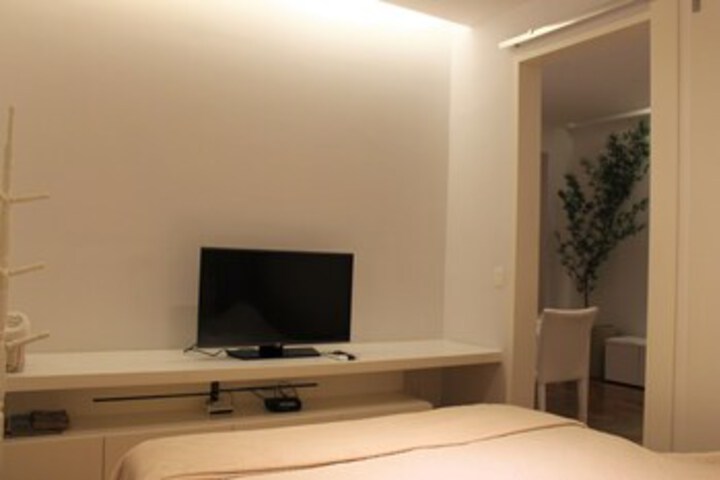 Room 36 of 41