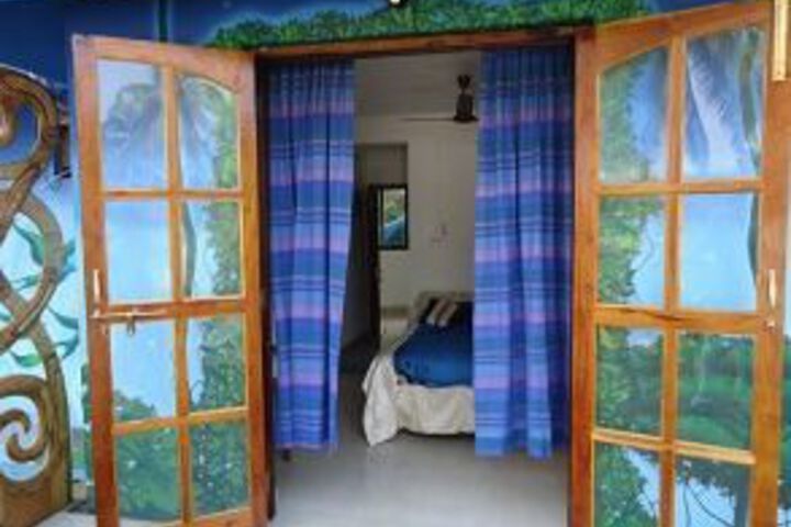 Room 19 of 42