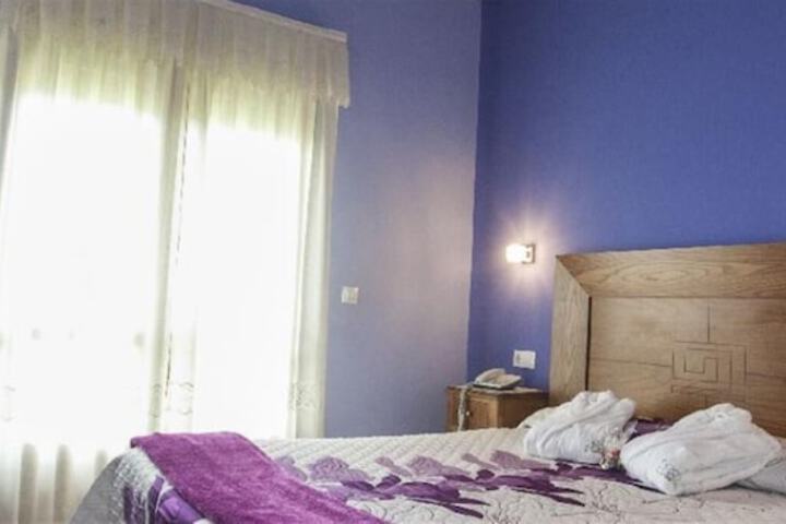Room 2 of 31