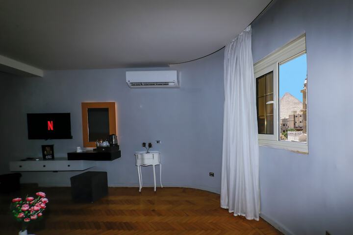 Room 105 of 227