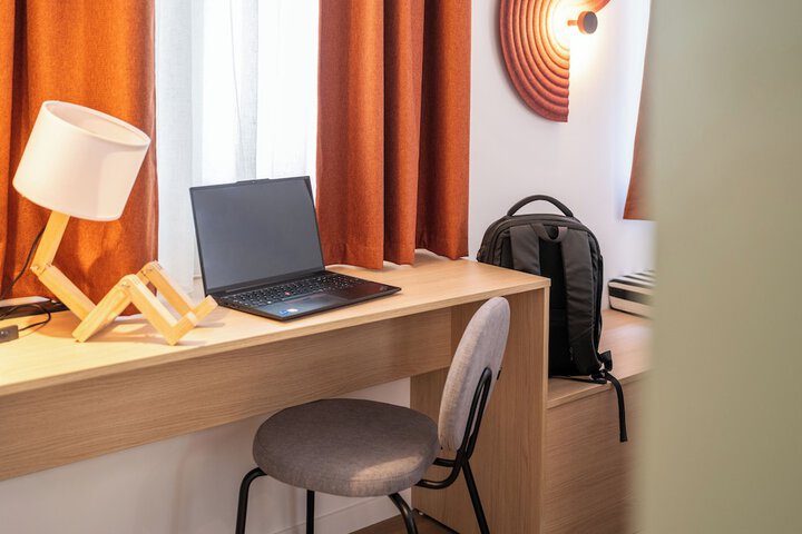 Room 40 of 68