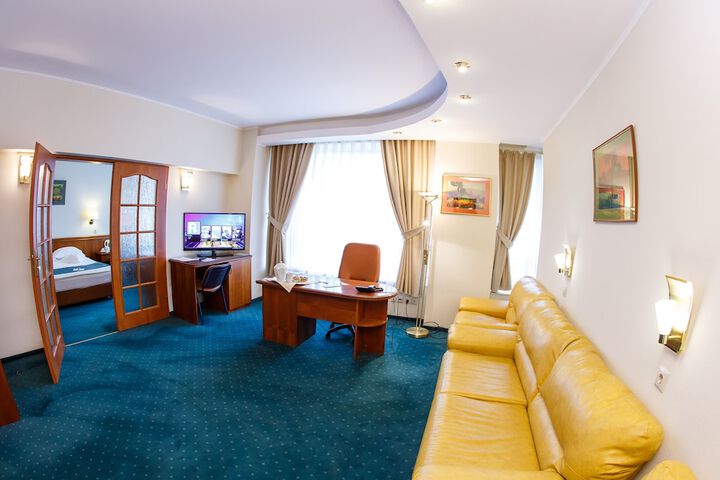 Room 12 of 75