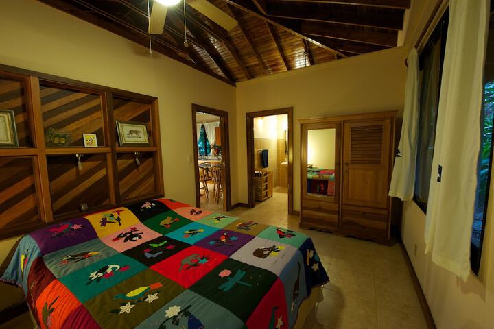 Room 4 of 88