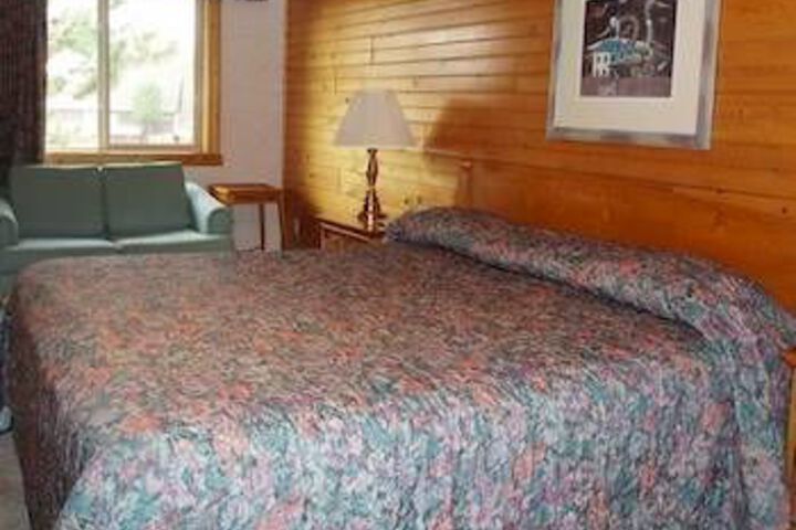 Room 11 of 29