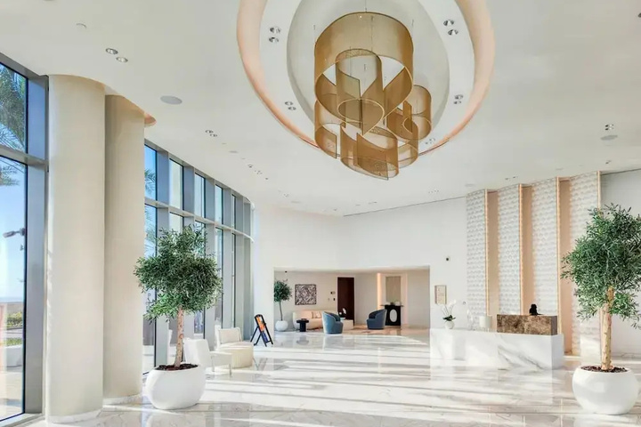 High-class Apt in Dubai Marina w Full Sea Views