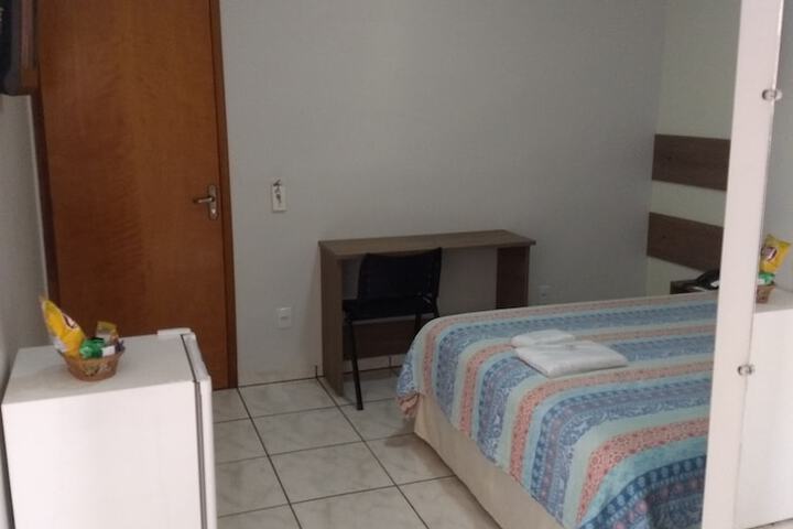 Room 6 of 39
