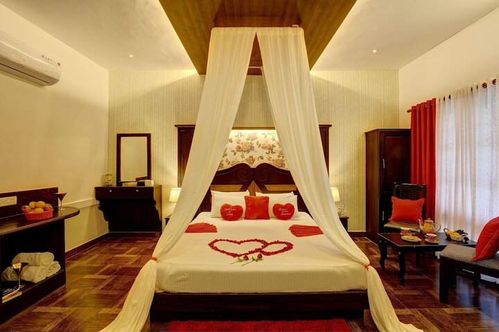 Room 5 of 34