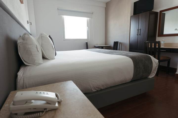 Room 17 of 41
