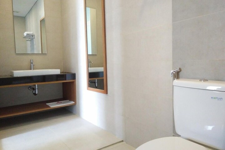 Room 15 of 43