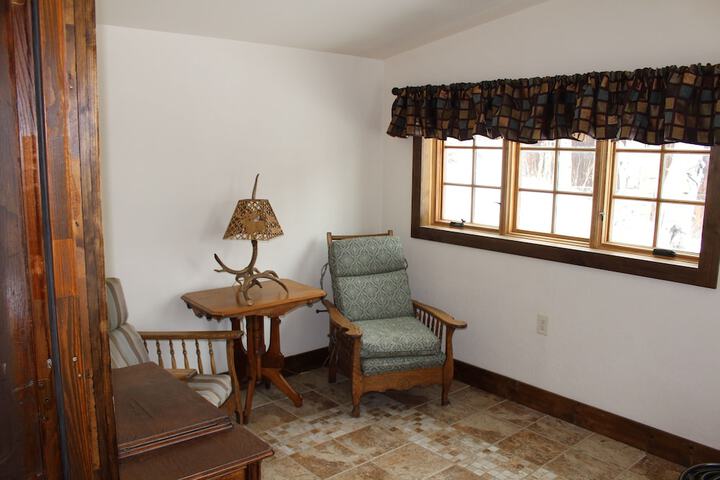 Room 21 of 40