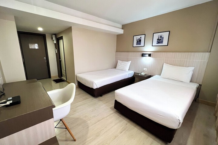 Room 14 of 41