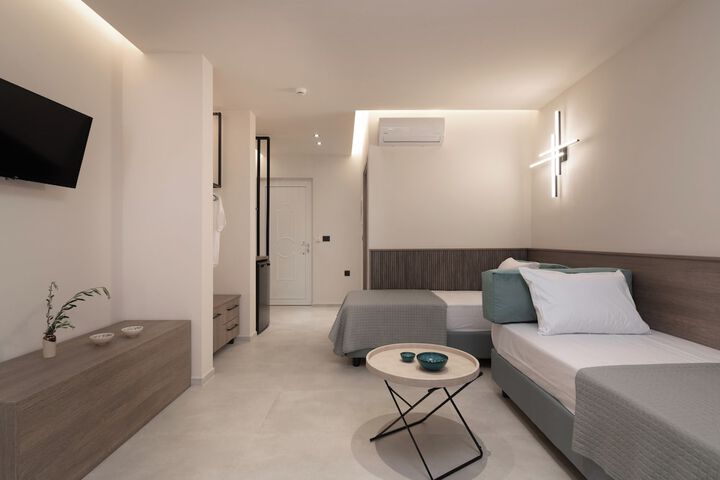 Room 25 of 75