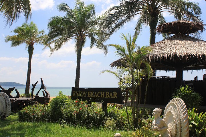Beach 118 of 136