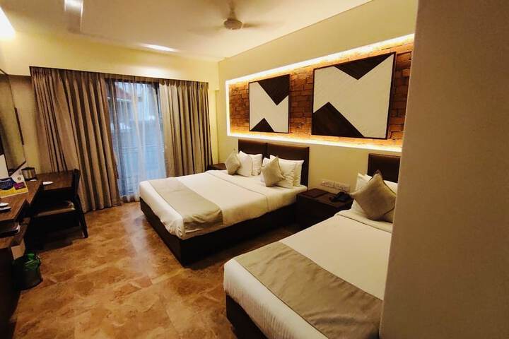 Room 29 of 93