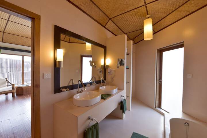 Room 20 of 81
