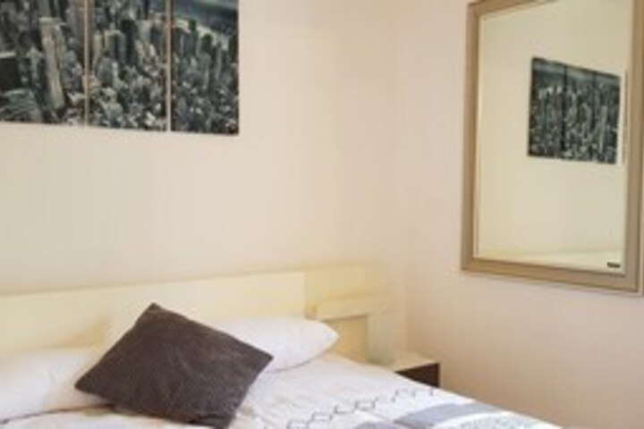 Room 35 of 37