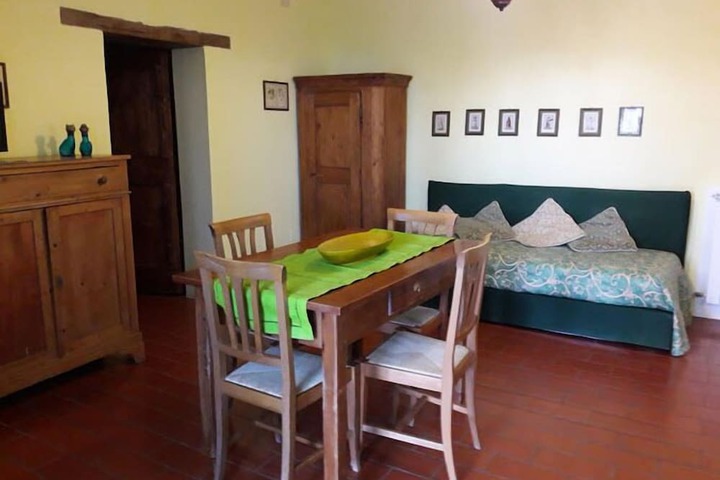 Room 16 of 68