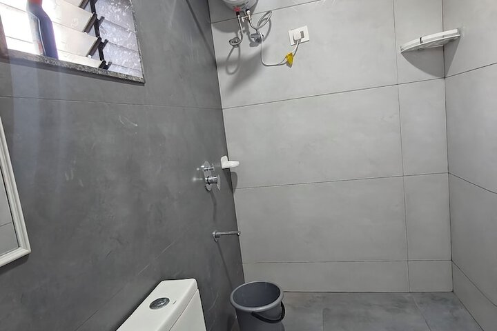 Room 14 of 24