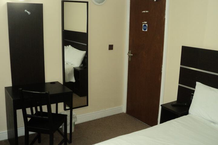 Room 46 of 72