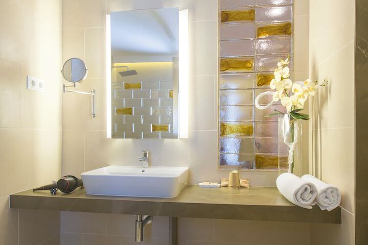 Bathroom Vanities