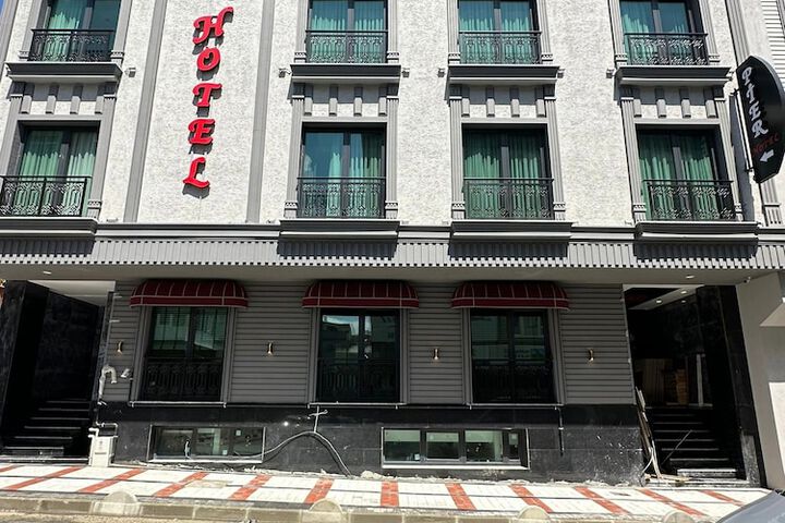 Hotel 10 of 10