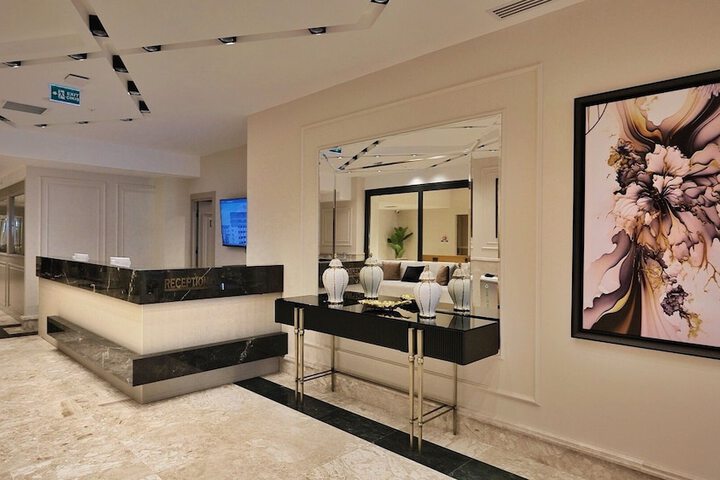 Hotel Interior 11 of 137