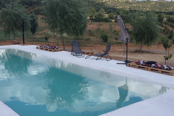Pool 27 of 60