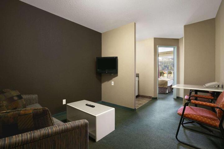 Photo 19