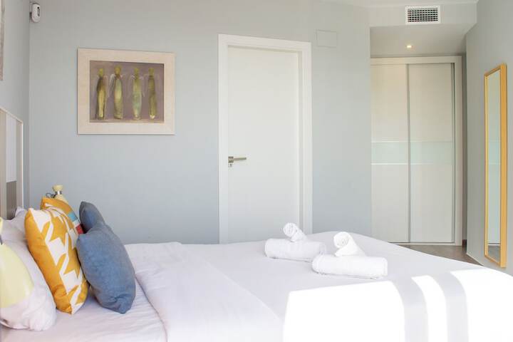 Room 28 of 133