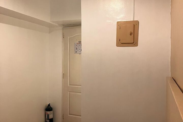 Room 44 of 89
