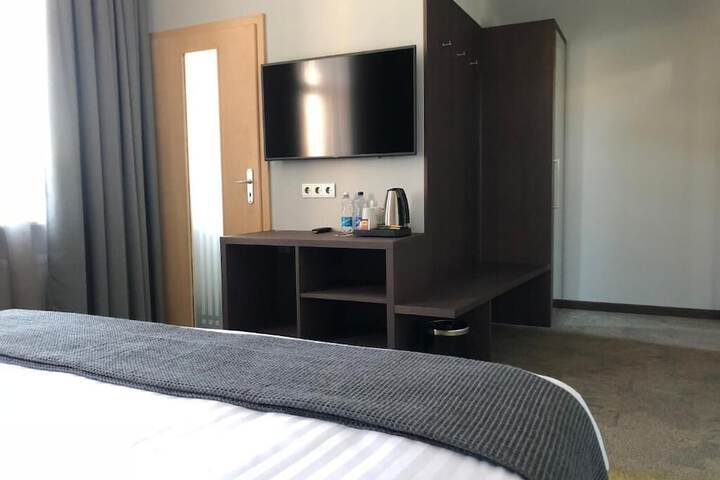 Room 26 of 45