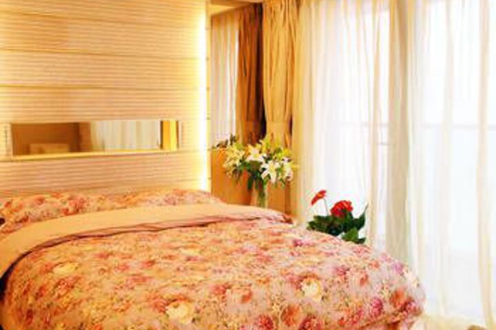 Room 40 of 51