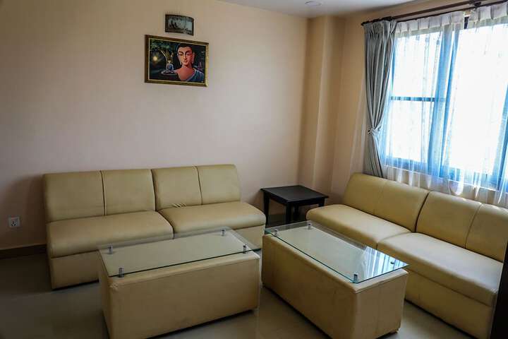 Room 14 of 30