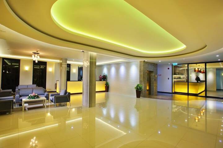 Hotel Interior 4 of 65