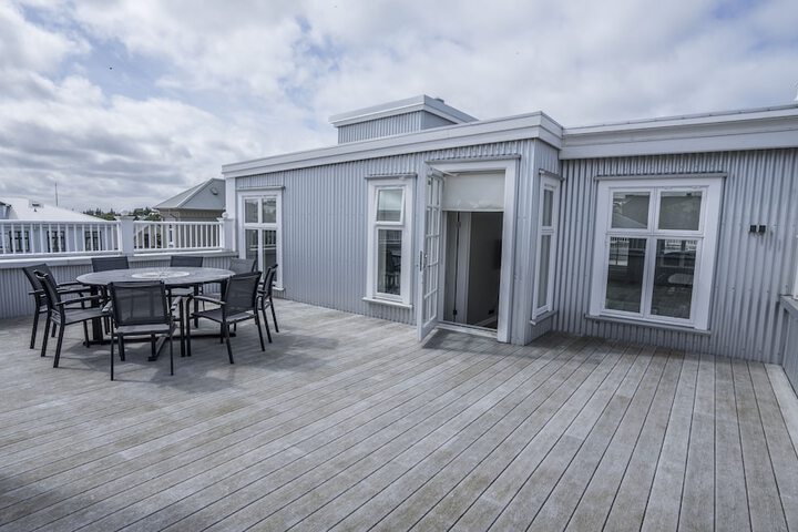 Terrace/Patio 40 of 68