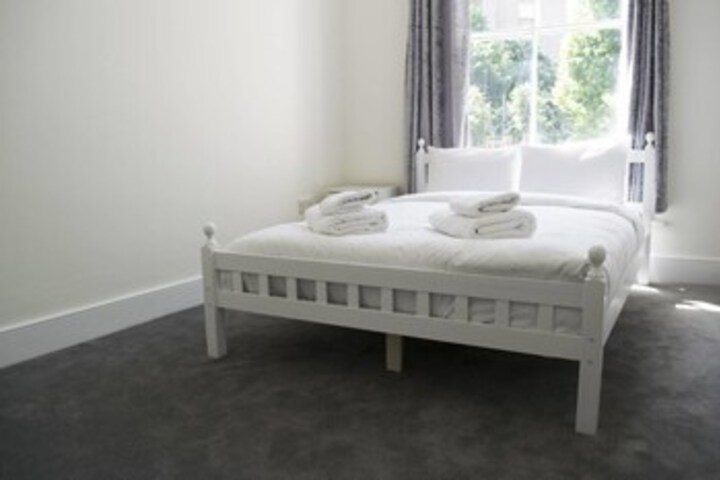 Room 7 of 23