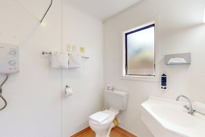Room 44 of 82