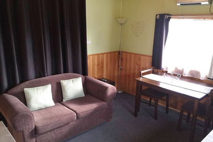 Room 206 of 300