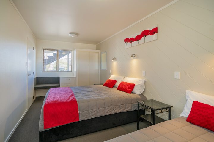 Room 9 of 49