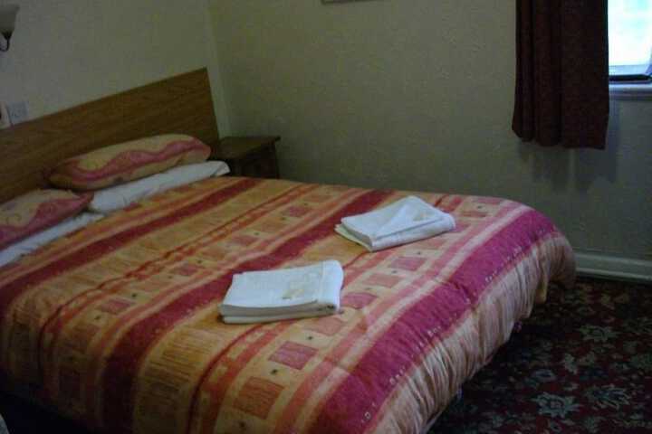 Room 3 of 11