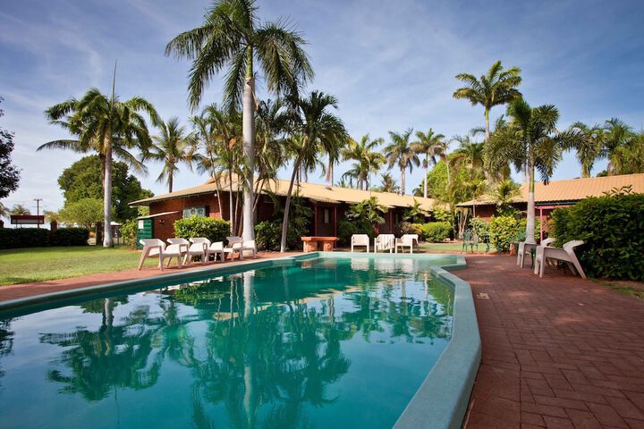 Hotel with Pool
