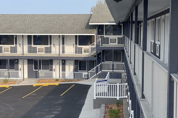 Hotel 16 of 22