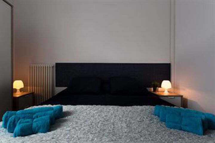 Room 275 of 871