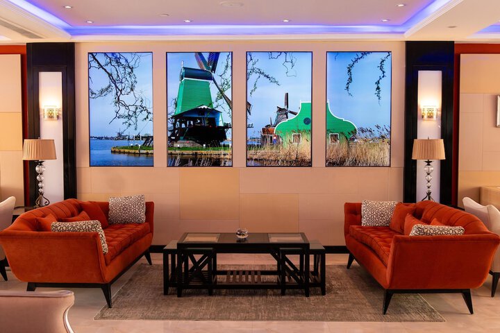 Lobby Entry