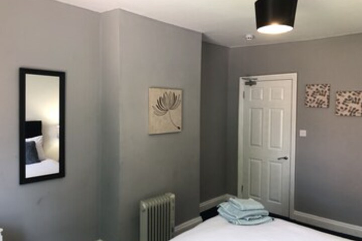 Room 24 of 40