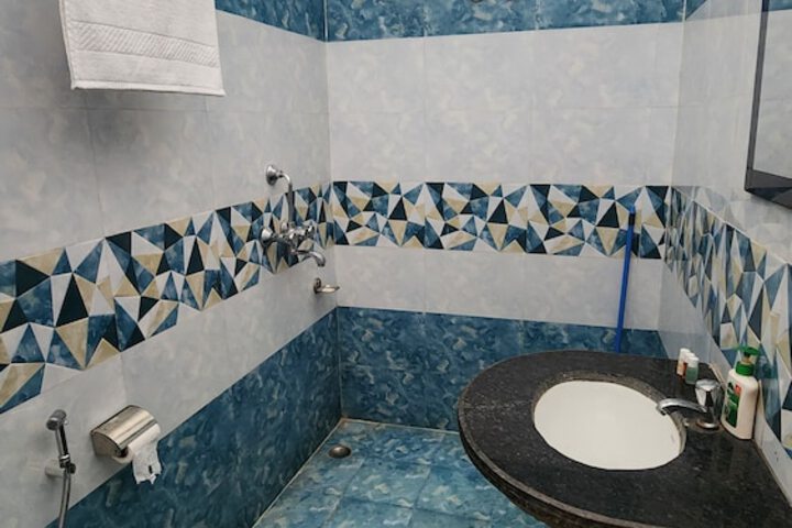 Room 7 of 29